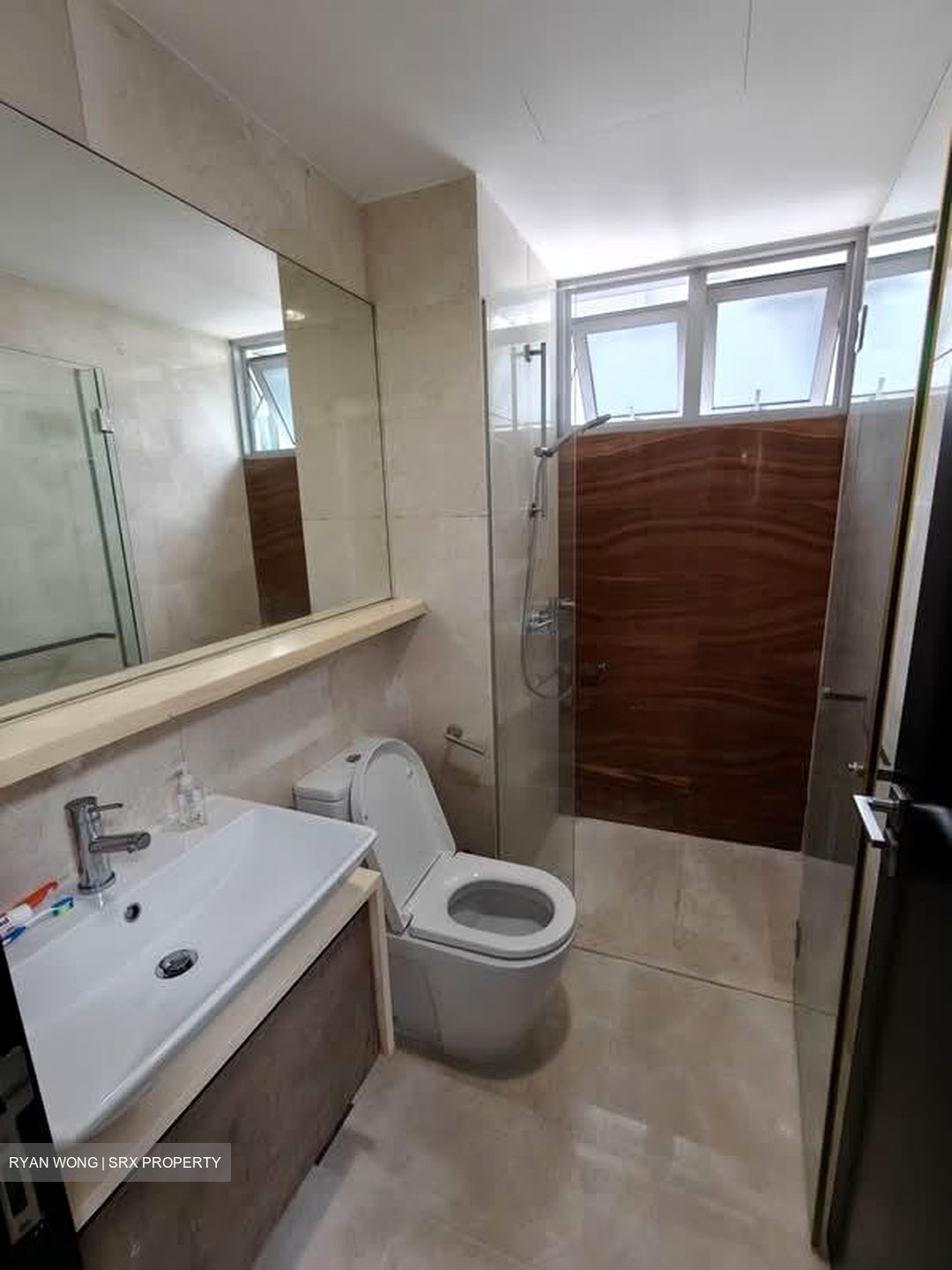 euHabitat (D14), Condominium #568093061